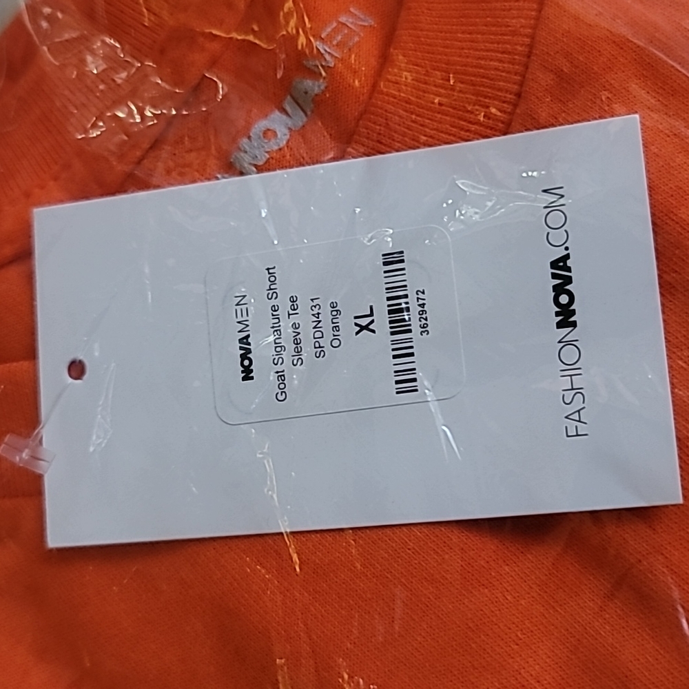 NovaMen "G.O.A.T." Short Sleeve Tee, XL - Picture 4 of 6